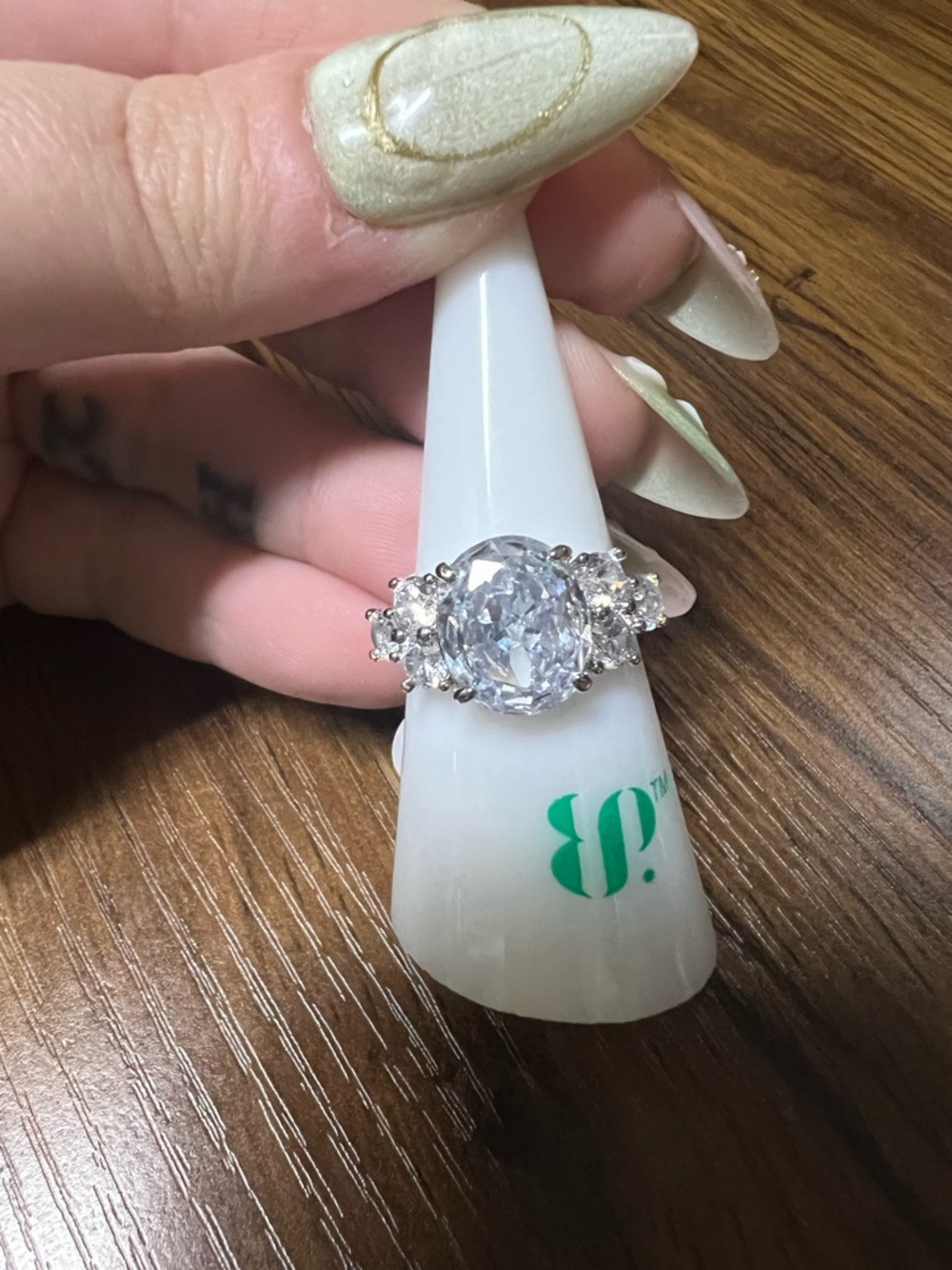 Sparkling Cubic Zirconia Oval Cluster Ring in Silver